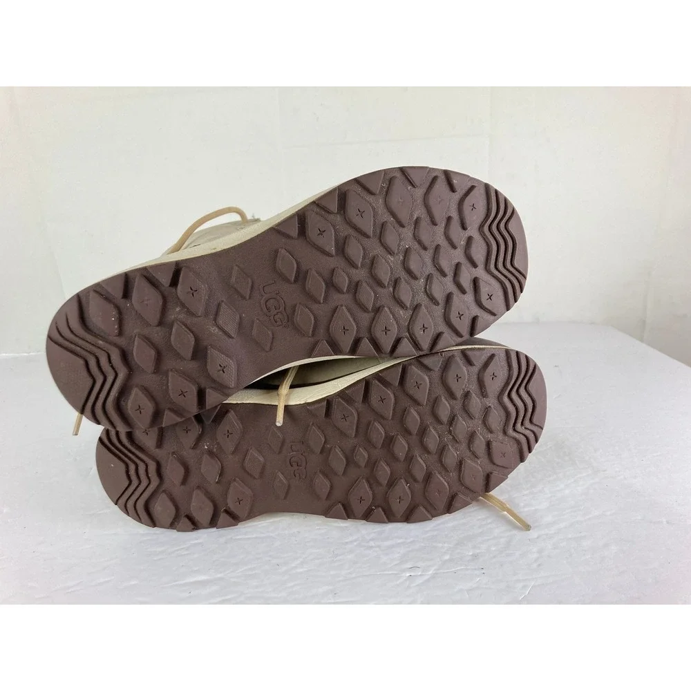 UGG adirondack iii
